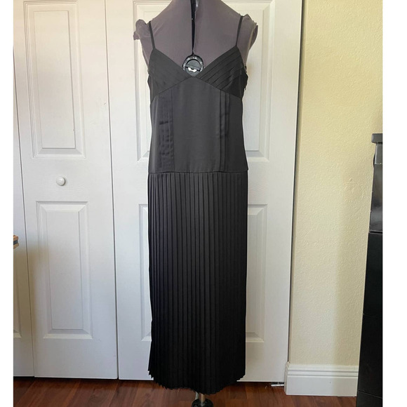 NWT Rebecca Taylor Black Sateen Pleated Midi Strappy Slip Dress, Size 4 🗣 - Picture 2 of 3